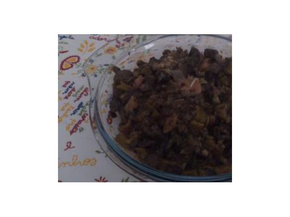 Espargos com cogumelos e fiambre