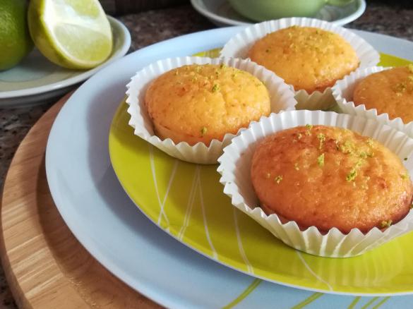 Queijadas da Ananás e Lima
