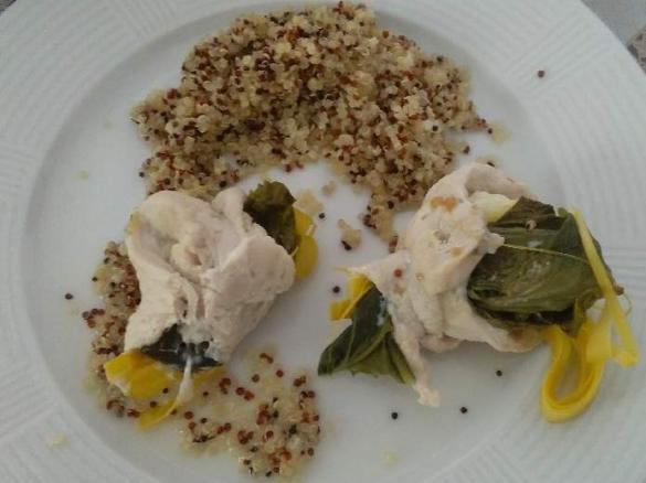 Bifes de Peru recheados com legumes ao vapor