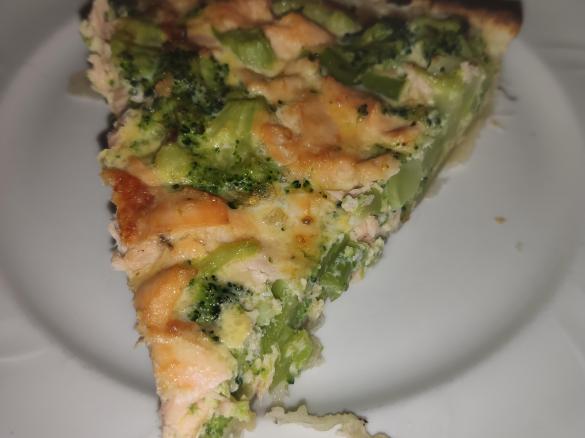 Quiche de Salmão e Bróculos