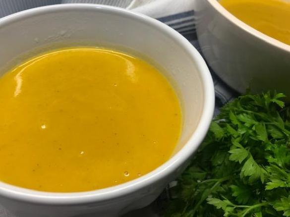 Creme de cenoura e feijão verde