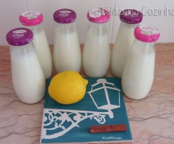 iogurtes líquidos de limão e canela