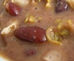 Sopa de feijão com couve