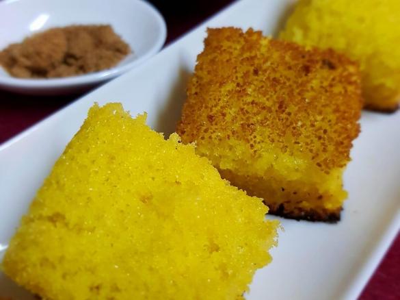 Cubos de Pão-de-Ló com açúcar de côco