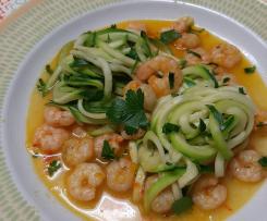 Camarão com Noodles de Courgette