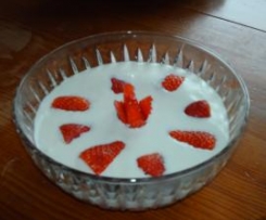 Sobremesa rápida de morango