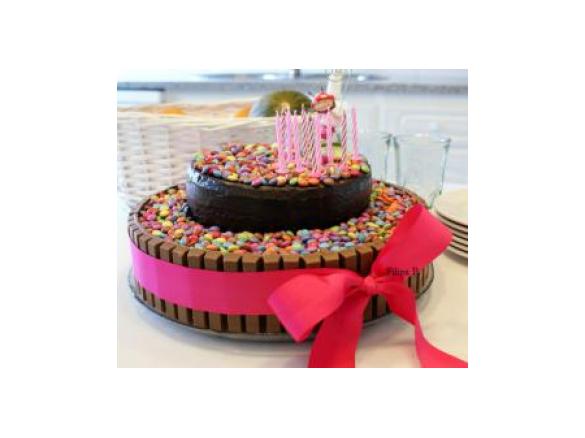 O bolo dos aniversários - chiffon de chocolate