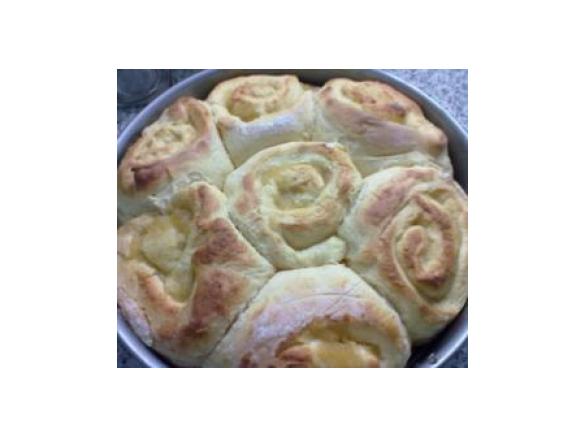 Brioche com recheio de maçã