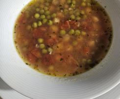 Sopa de grãos, ervilhas e tomate