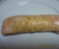 Massa felhada com sementes, salchicha e fiambre