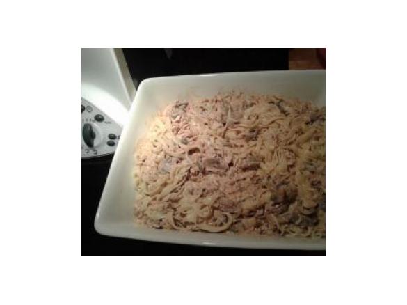 Fettucini com Molho de Frango e Cogumelos