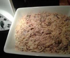 Fettucini com Molho de Frango e Cogumelos