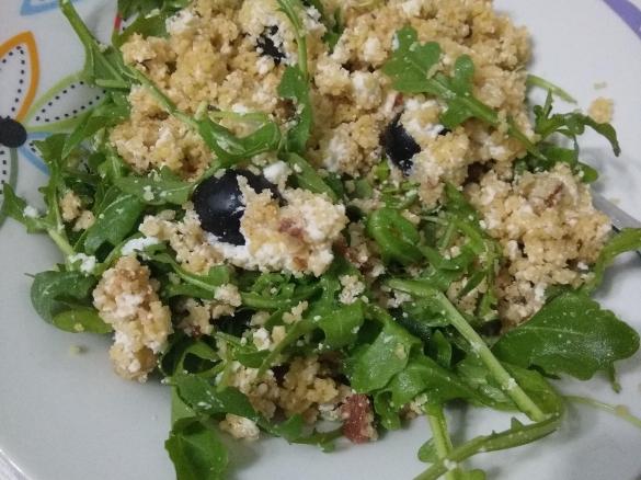 Cuscuz mediterrânico