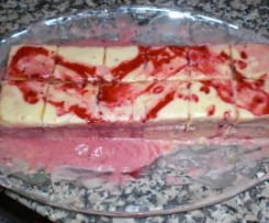 Quadrados de laranja com doce de framboesa