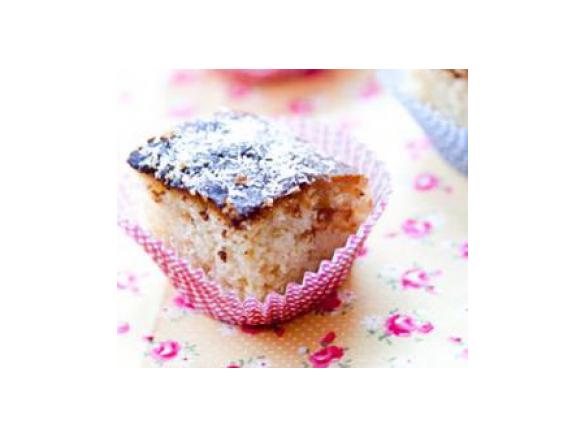 Bolo ensopadinho de coco