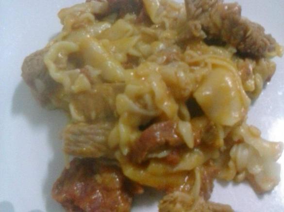 Peru Estufado com Massa