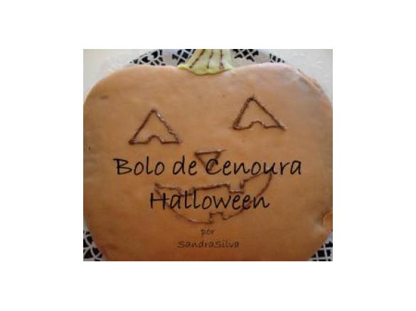 Bolo de cenoura Halloween