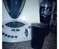 Caipirinha negra de Kiwi