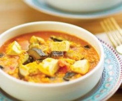 Caril de tofu com curgetes