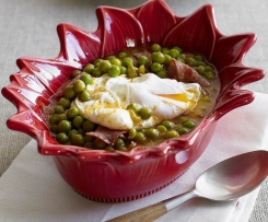 Ervilhas com ovos escalfados