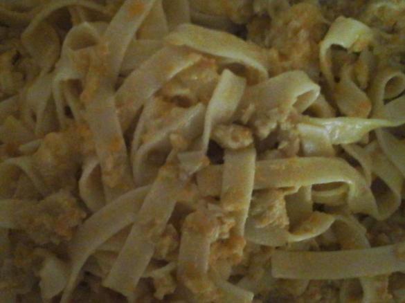 Tagliatelle  Nido  com Frango