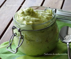 Maionese de coentros