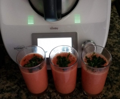 Sopa fria de melancia e tomate