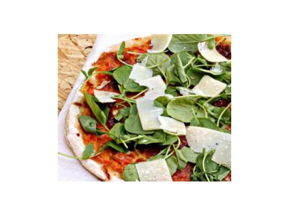 Pizza de Agriões e Tomate Seco