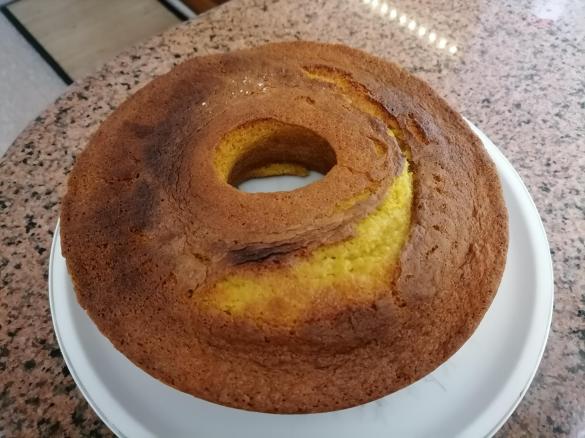 BOLO DE CENOURA E CURGETE
