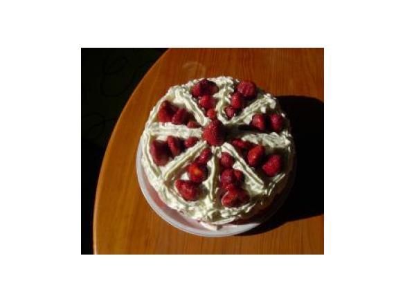 Bolo delicia de morango