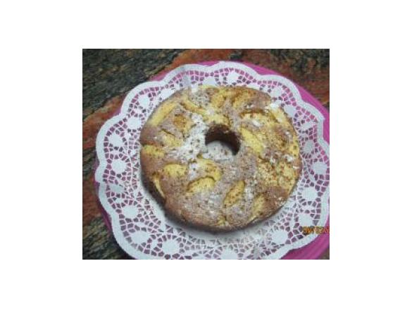 Bolo rápido de Iogurte e maçãs