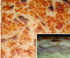 Carne picada enformada com arroz de açafrão e bechamel