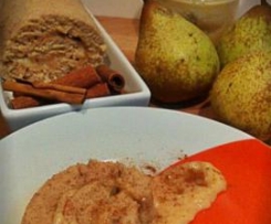 Torta de Canela com Curd de Pêra