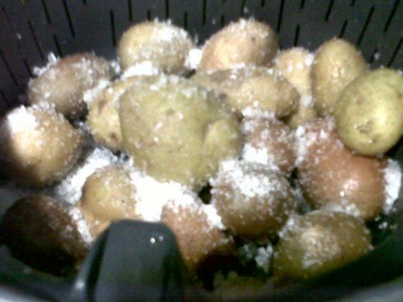 Entrecosto grelhado com molho agridoce e batata a murro