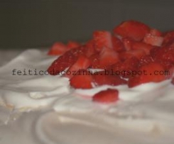 Pavlova com Morangos