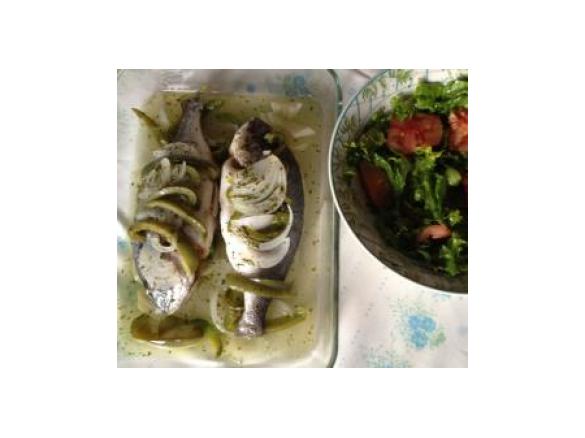 Dourada a Vapor com Pimento e Cebola