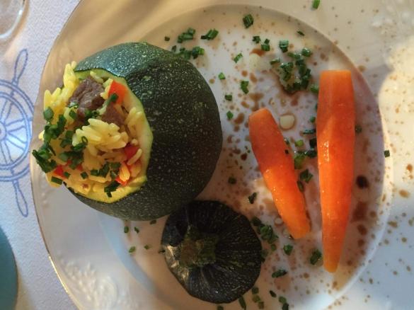 Curgetes Recheadas com arroz