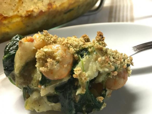 Bacalhau com espinafres e camarão light