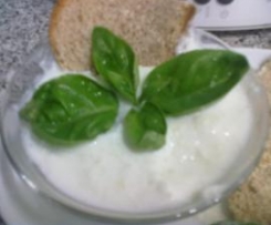 Creme de Iogurte e alho