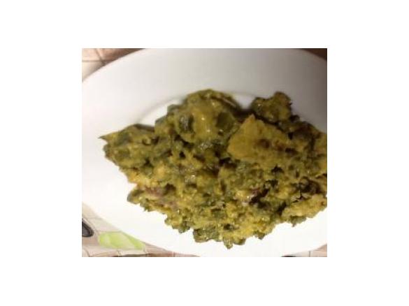 Espargos com ovos e linguiça 