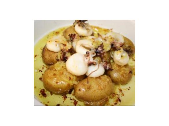 Chocos salteados com batata a murro