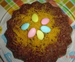 Bolo Toffee Crispy / Ninho de Páscoa