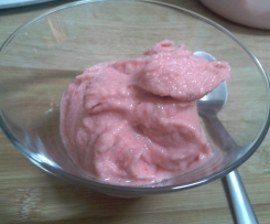 gelado de morango (sem ovos)