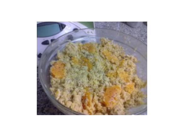 Cuscuz com frango, funcho e laranja