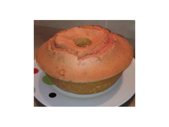 Bolo de laranja, cenoura e beterraba