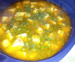 tiras de pota com ervilhas