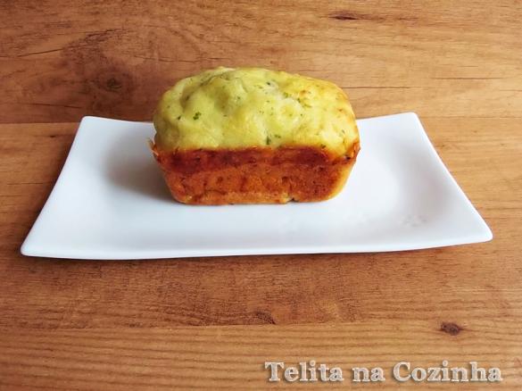 bôla de três queijos