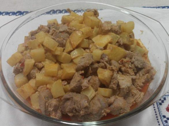 Carne de Porco à Portuguesa