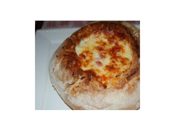 Pão com Chouriço e Queijo