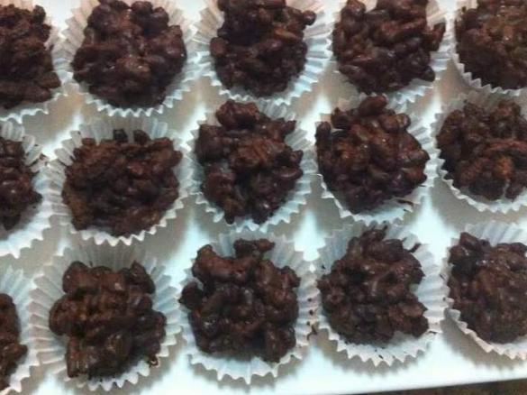 Beijinhos crocantes de chocolate